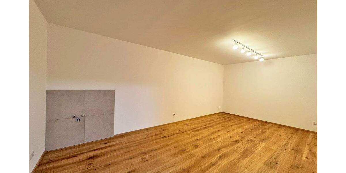 Gewerbeobjekt Kraftisried - 2 Zimmer, 47 m&sup2;, 537&euro; | Angebot:25801645