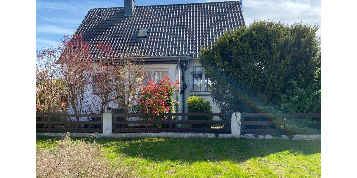 Einfamilienhaus Gronau (Leine) - 4 Zimmer, 125 m&sup2;, 320.000&euro; | Angebot:26606856