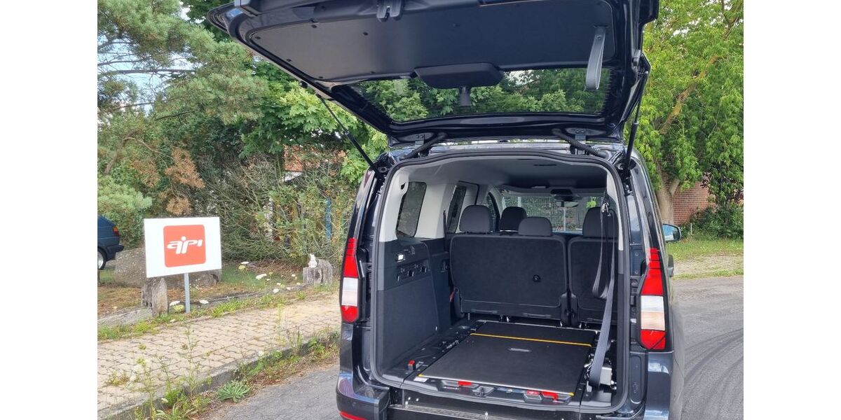 VW Caddy 22.000 km 42.800 &euro; Spreenhagen 15528