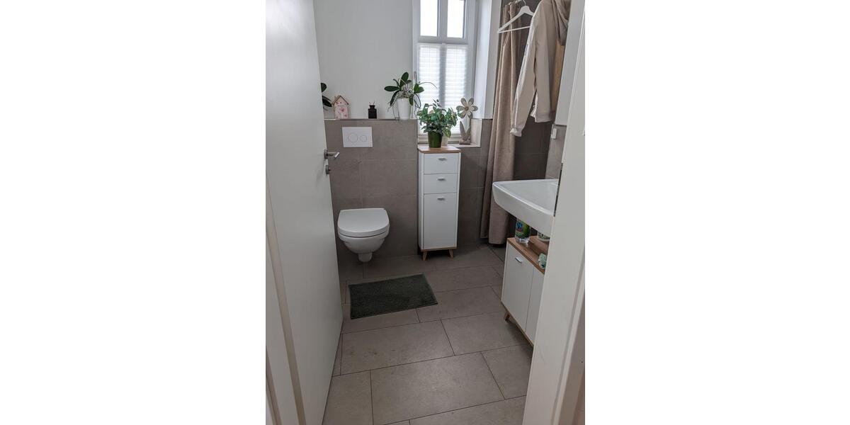 Etagenwohnung Weener - 6 Zimmer, 137 m&sup2;, 1.432&euro; | Angebot:26351995