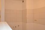 Etagenwohnung Aschaffenburg Innenstadt - 2 Zimmer, 81 m&sup2;, 899&euro; | Angebot:26909110