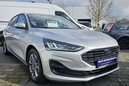 Ford Focus 1.001 km 30.930 &euro; Wiesbaden 65203
