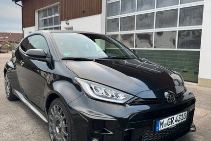 Toyota Yaris 28.000 km 31.990 &euro; Egling 82544
