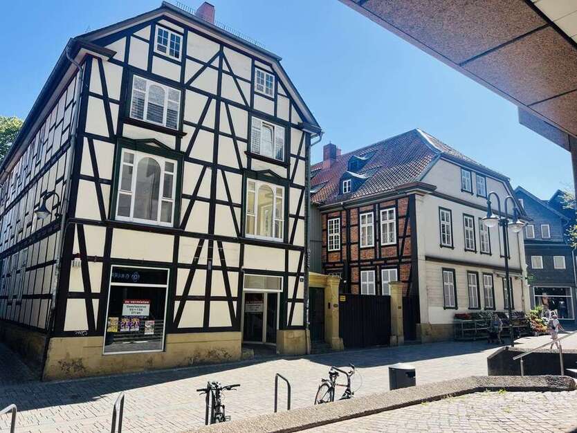 Einzelhandel in Goslar 2.400 € 220 m²