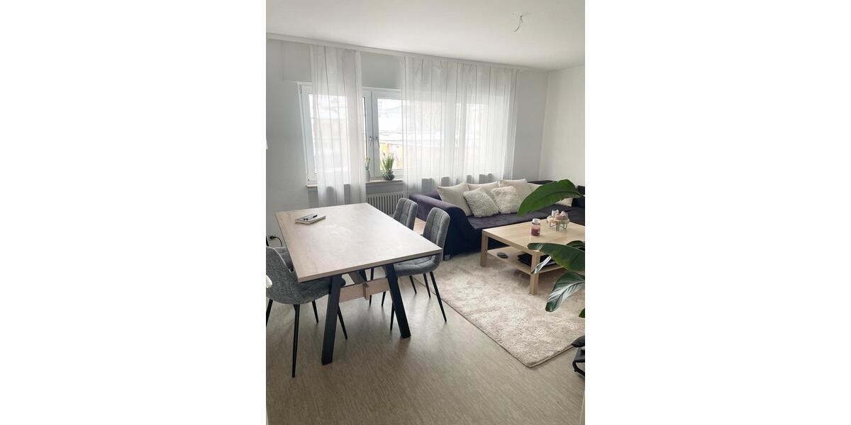 Etagenwohnung Gießen - 3 Zimmer, 62 m&sup2;, 720&euro; | Angebot:25589184
