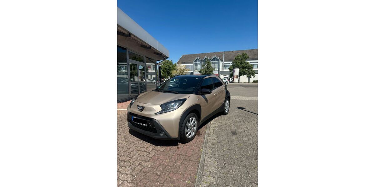 Toyota Aygo (X) 19.000 km 13.000 &euro; Pirmasens 66953