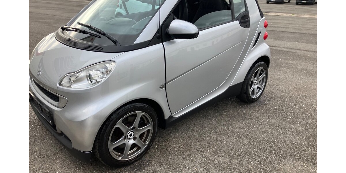 Smart ForTwo 93.950 km 4.500 € Schkeuditz 04435