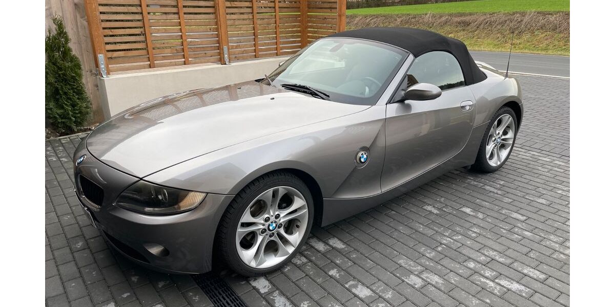 BMW Z4 92.000 km 12.500 &euro; Freudenberg 92272