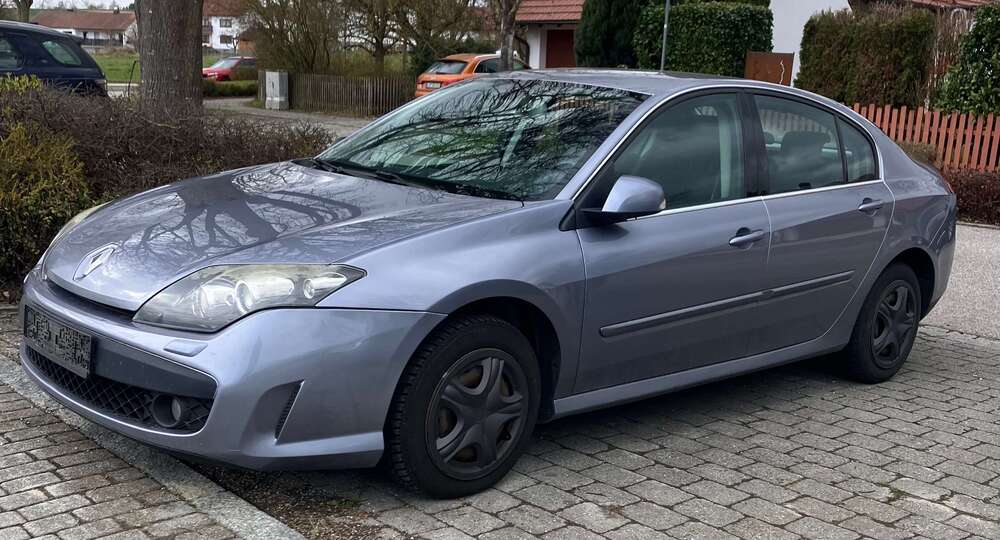 Renault Laguna 265.000 km 2.000 &euro; Essenbach-Unterwattenbach 84051