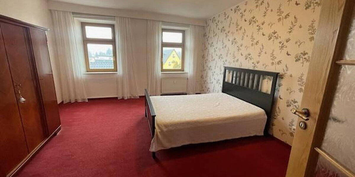 Mehrfamilienhaus, Wohnhaus Burgstädt - 1 Zimmer, 230 m&sup2;, 255.000&euro; | Angebot:25957478