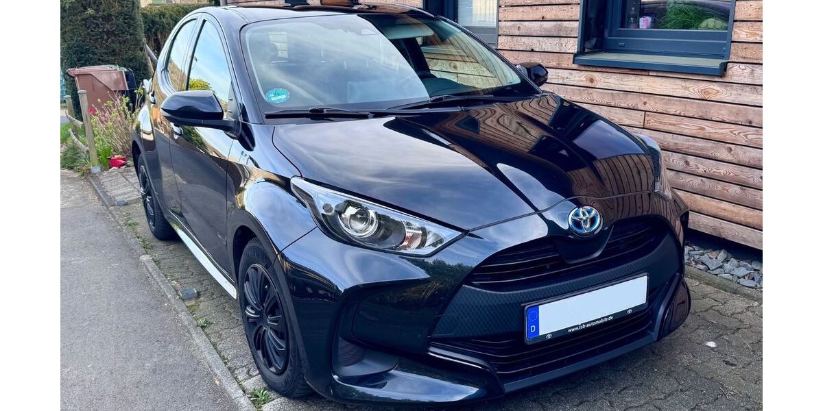 Toyota Yaris 68.500 km 17.490 &euro; Wiehl 51674