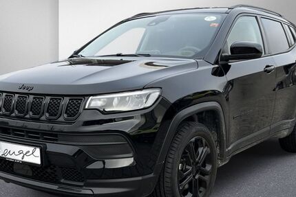 Jeep Compass 26.900 km 22.449 &euro; Wunsiedel 95632