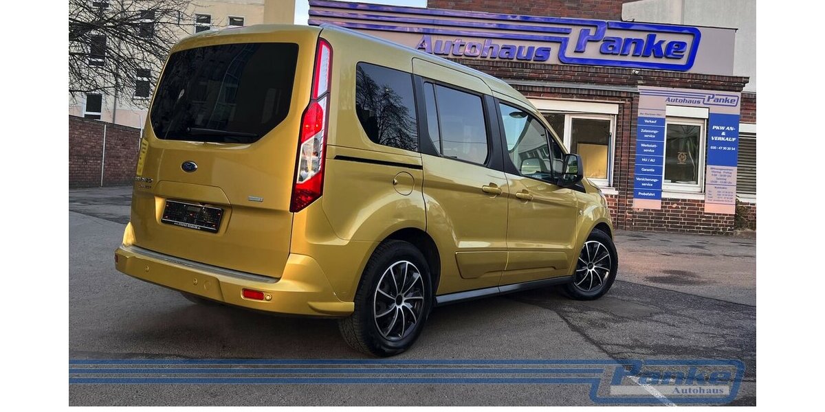 Ford Tourneo Connect Titanium*R-Cam*2-Schiebe*Pano* 169.849 km 10.990 &euro; Berlin 13187