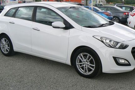 Hyundai i30 246.000 km 5.690 &euro; Schweinfurt 97424