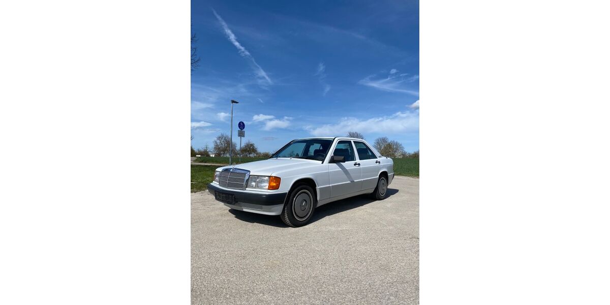 Mercedes-Benz 190 220.500 km 5.999 &euro; Böblingen 71034