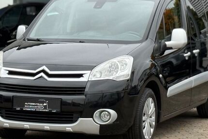 Citroen Berlingo 151.000 km 5.990 € Bad Bramstedt 24576