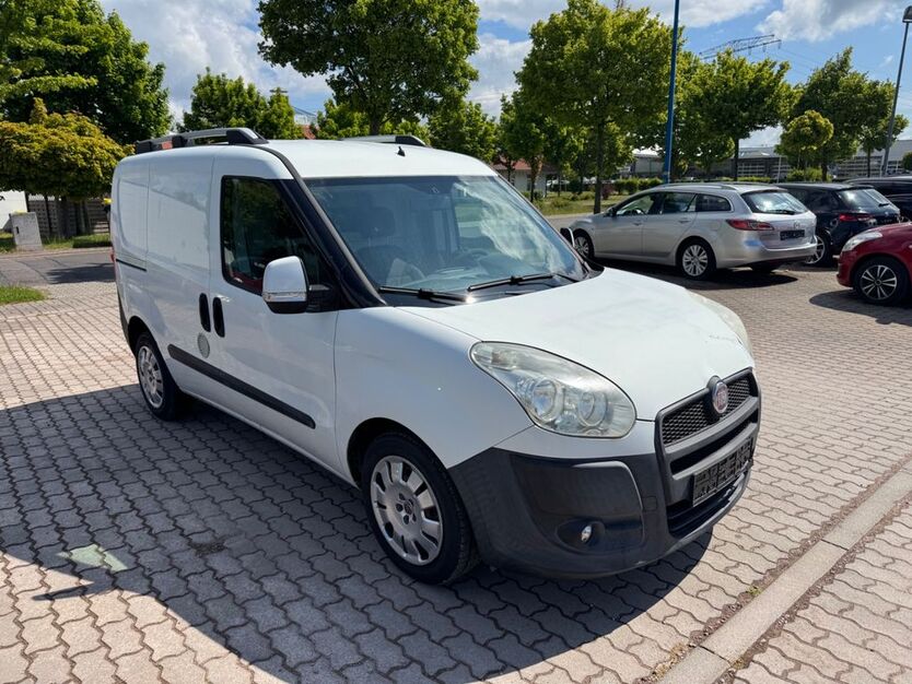 Fiat Doblo 108.000 km 2.500 € Gotha 99867