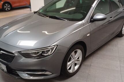 Opel Insignia 101.968 km 8.450 &euro; Bad Oeynhausen 32547