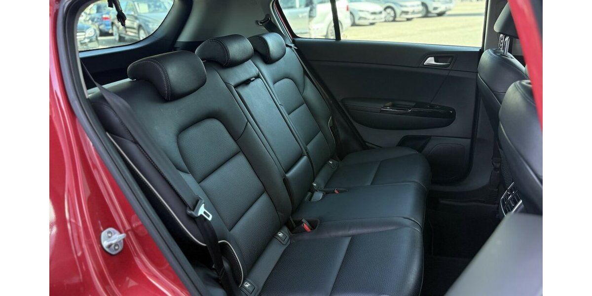 Kia Sportage Platinum Edition 4WD 360°/JBL/ACC/NAVI 77.030 km 21.800 &euro; Villingen-Schwenningen 78054