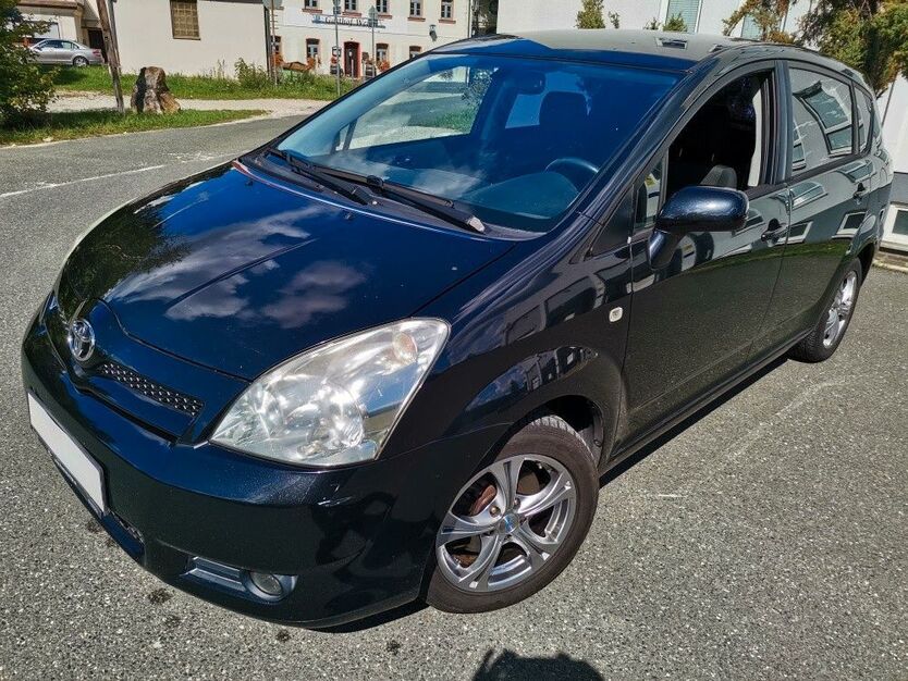 Corolla Verso