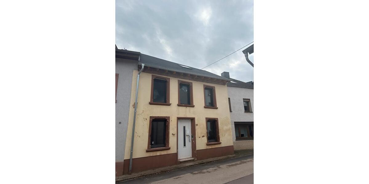 Haus in Tawern 5 zimmer