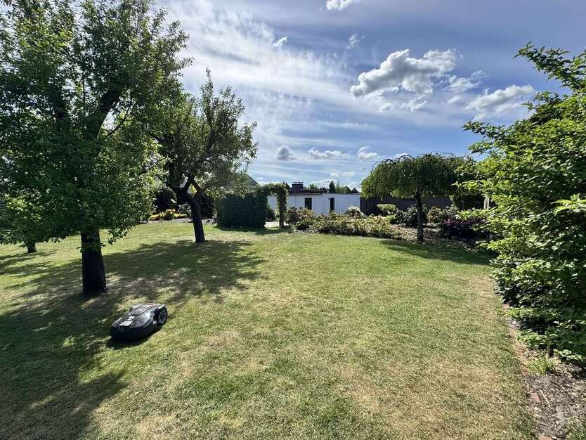 Grundstück zu verkaufen in Ganderkesee 150.000 € 585 m²
