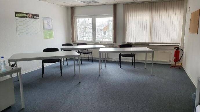 Gewerbeobjekt Ahrensburg - 4 Zimmer, 205 m&sup2;, 1.650&euro; | Angebot:26686611