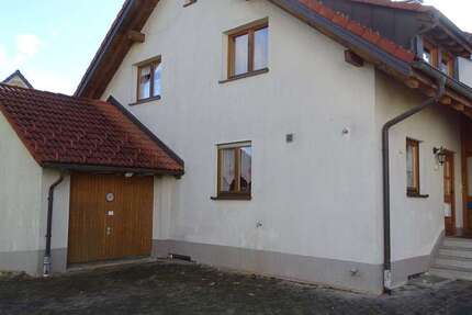 Haus Bonndorf - 4 Zimmer, 135 m&sup2;, 360.000&euro; | Angebot:25221650