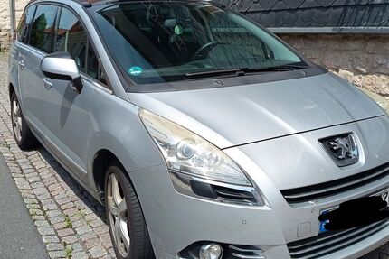 Peugeot 5008 251.000 km 3.990 &euro; Berlin 13189