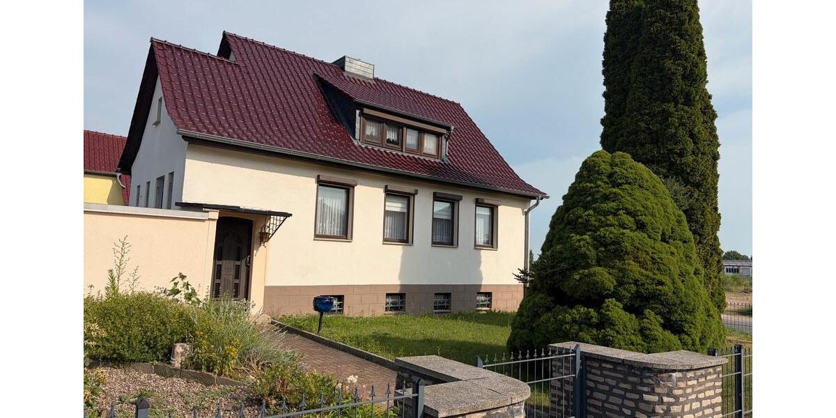 Einfamilienhaus Oschersleben (Bode) - 5 Zimmer, 100 m&sup2;, 199.999&euro; | Angebot:26964111