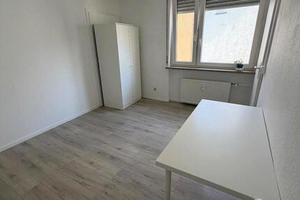 Wohnung Steinheim an der Murr - 1 Zimmer, 15 m&sup2;, 600&euro; | Angebot:24696188