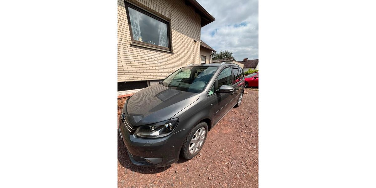 VW Touran 232.000 km 4.800 &euro; Minden 32425