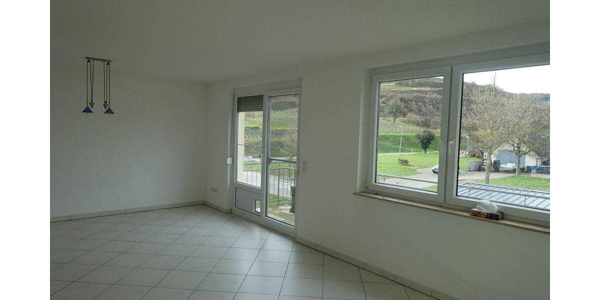 Etagenwohnung Endingen Königschaffhausen - 3 Zimmer, 80 m&sup2;, 860&euro; | Angebot:26796637