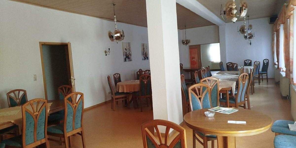 Mehrfamilienhaus, Wohnhaus Eilenburg Eilenburg-Berg - 5 Zimmer, 183 m&sup2;, 190.000&euro; | Angebot:25777376