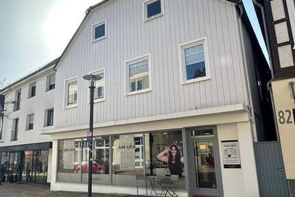 Haus Bad Driburg - 9 Zimmer, 240 m&sup2;, 345.000&euro; | Angebot:25821940