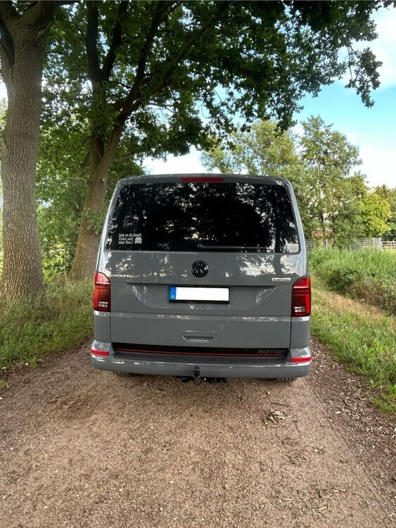 VW Multivan VI 104.000 km 45.000 € Brietlingen 21382