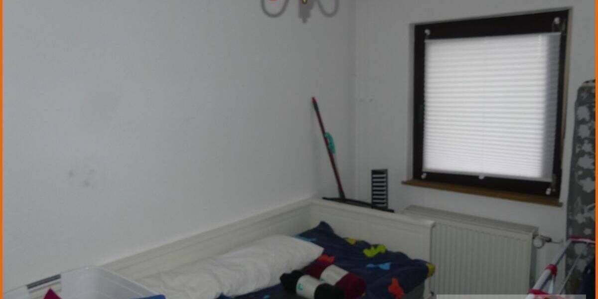 Mehrfamilienhaus, Wohnhaus Steinau an der Straße Steinau - 6 Zimmer, 130 m&sup2;, 289.000&euro; | Angebot:25746826