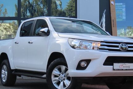 Toyota Hilux 266.352 km 23.900 &euro; Neuss 41469