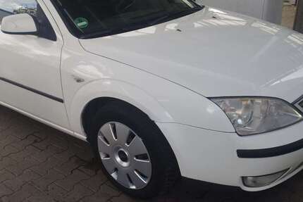 Ford Mondeo 155.000 km 800 &euro; Essen 45279