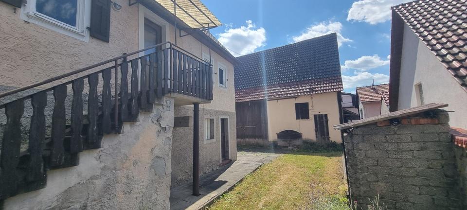 Bauernhaus, Landhaus Königheim - 6 Zimmer, 97 m&sup2;, 89.000&euro; | Angebot:25383042