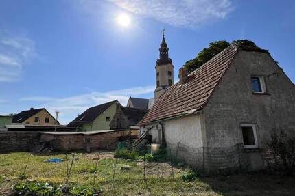 Landsberg OT Klepzig: Einfamilien-Lehmhaus zum Sanieren mit schönem Garten, Anbau möglich 4 zimmer