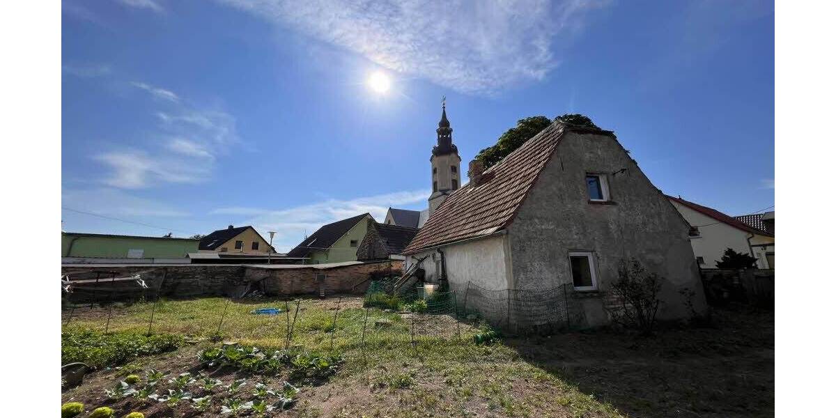 Landsberg OT Klepzig: Einfamilien-Lehmhaus zum Sanieren mit schönem Garten, Anbau möglich 4 zimmer