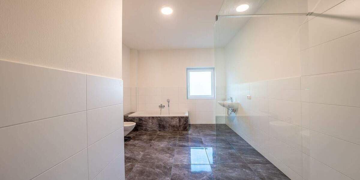 Einfamilienhaus Hohenwestedt - 7 Zimmer, 211 m&sup2;, 599.000&euro; | Angebot:25730185