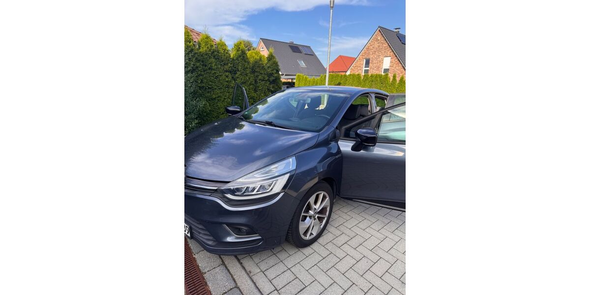 Renault Clio 108.533 km 5.990 &euro; Brunsbek 22946