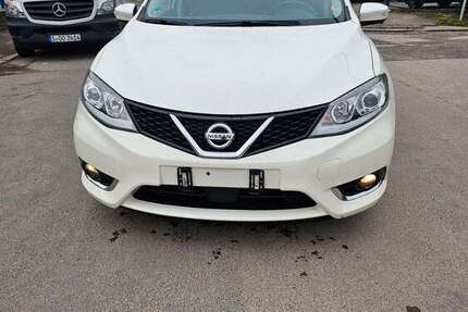 Nissan Pulsar 145.957 km 5.500 &euro; Stuttgart 70376