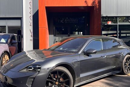 Porsche Taycan 22.300 km 94.500 € Sindelfingen 71065