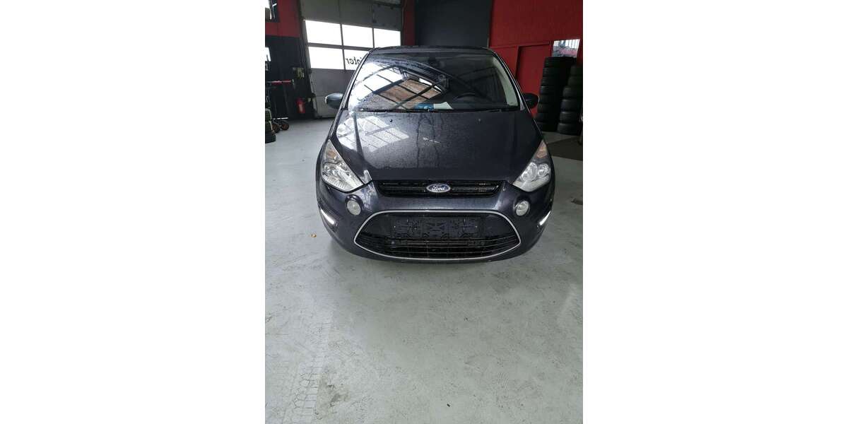 Ford S-Max 231.321 km 4.500 € Hattingen 45525