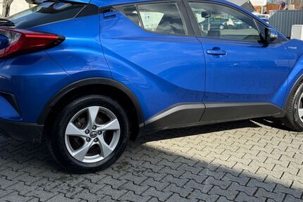 Toyota C-HR 155.894 km 11.999 &euro; Hanau 63452