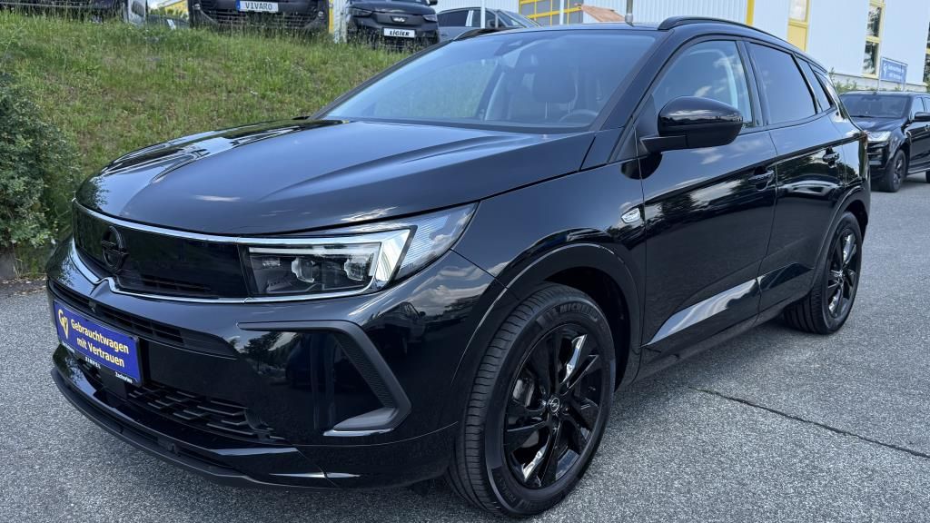 Opel Grandland (X) 39.850 km 23.490 &euro; Schneeberg 08289