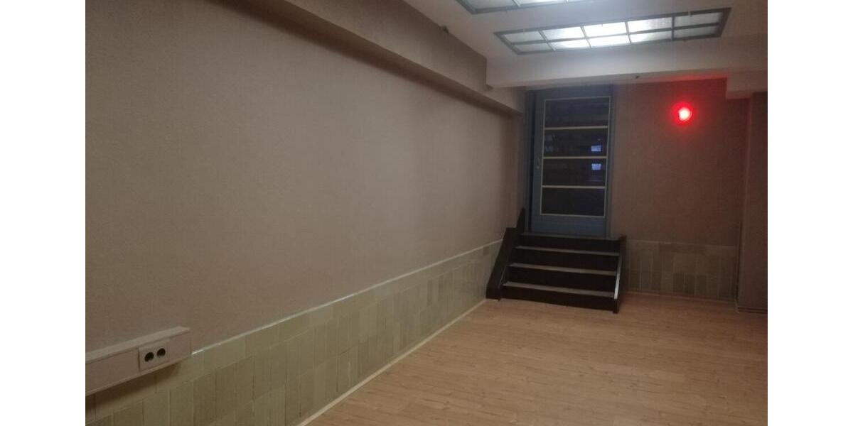 Gewerbefläche in Bautzen in präsenter Lage zimmer